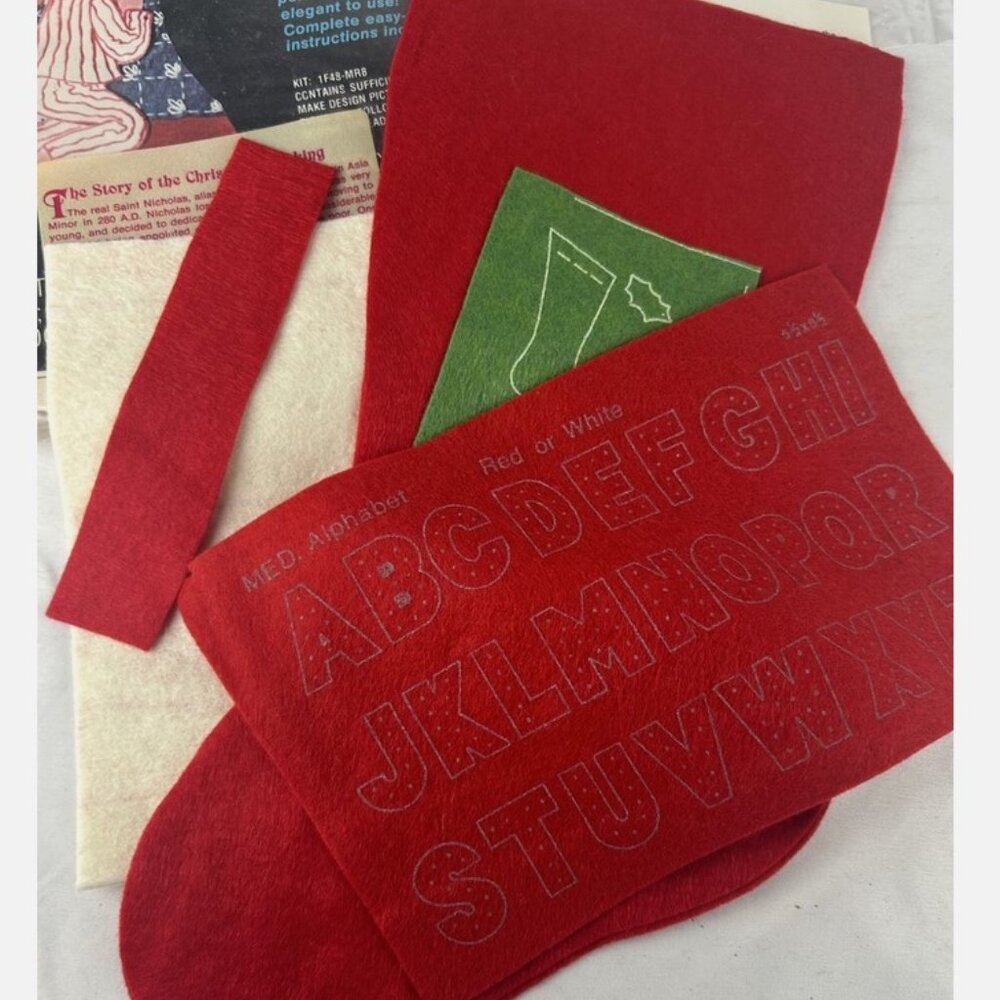 Vintage Edna Looney Felt Christmas Stocking Needleart Kit Praying Boy Open - Picture 5 of 7